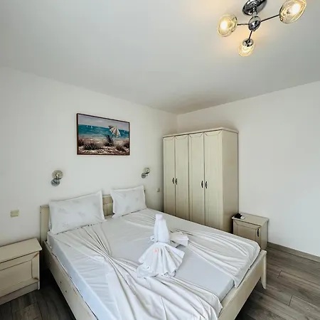 Emily One Bedroom 4 Apartament Ravda